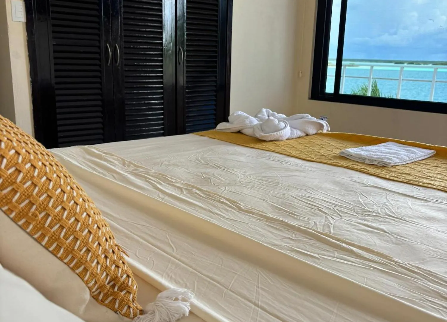 Ubytování v soukromí Casa Sirena - Habitaciones A Orilla De La Laguna Y Cenote Esmeralda Bacalar