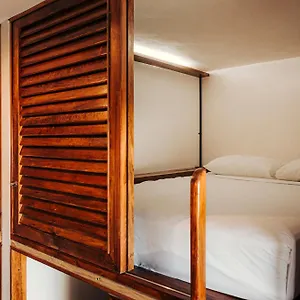 Che Hostel&bar Bacalar